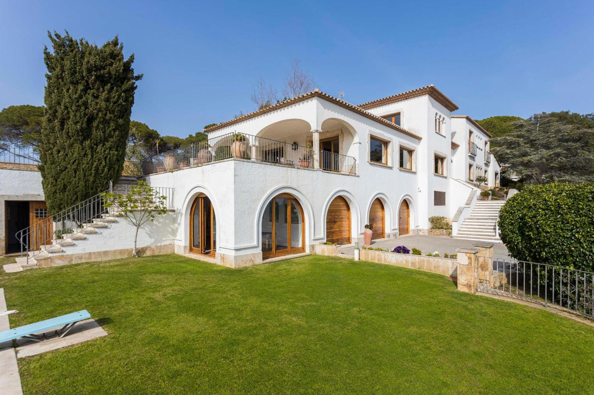 Villa Maricel ซานต์เฟลิอูเดกีโซลส์ ภายนอก รูปภาพ